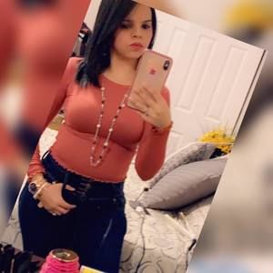 Meet your Posher, Katiria